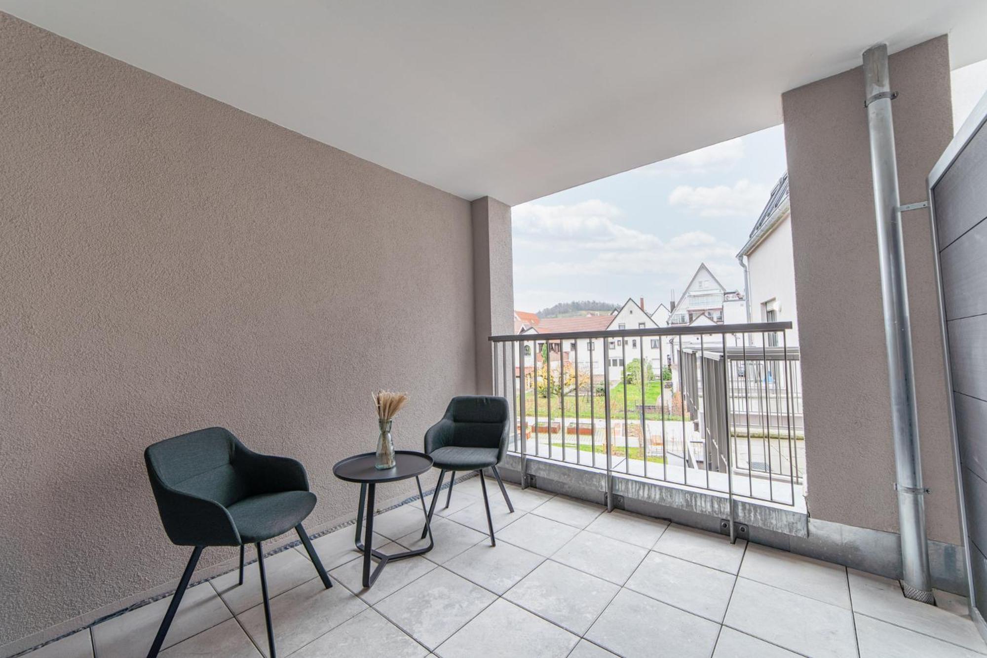 Zentrahome - Balkon Outlet Zentral Smarttv Business ميتسنغن المظهر الخارجي الصورة
